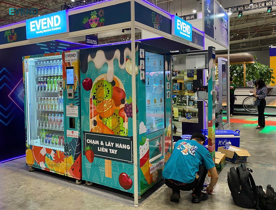 Nhược điểm khi lắp máy bán hàng tự động tại trường học là chi phí bảo hành