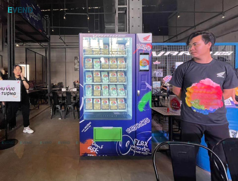 Dự án ra mắt thương hiệu, chơi game nhận quà blind box trên máy tự động