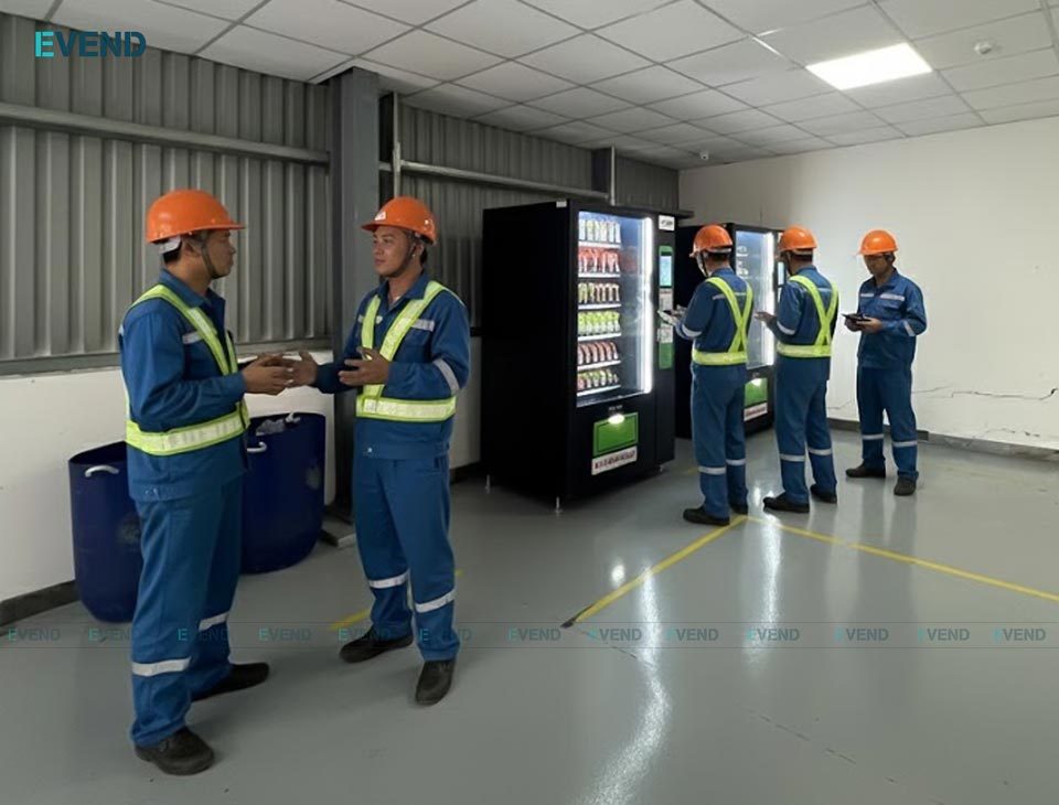 Máy bán hàng tự động đáp ứng nhu cầu ăn uống nhanh