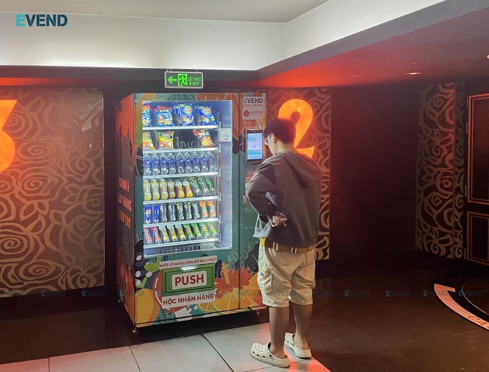 Máy bán hàng tự động Evend Quận 7 mang lại tiện lợi cho người yêu phim