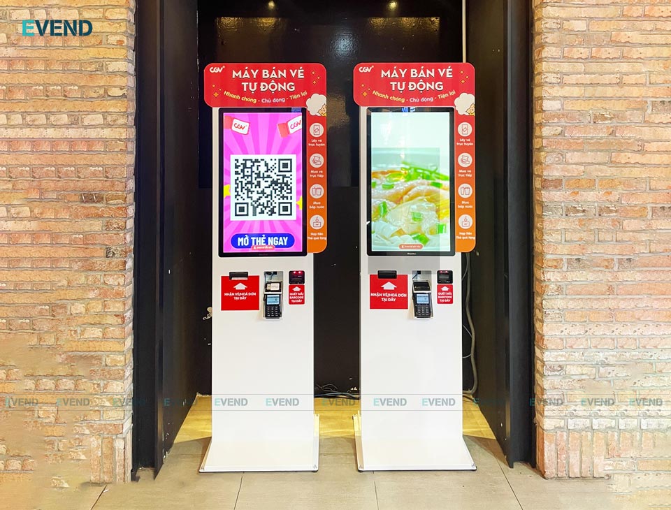 Máy bán vé tự động tại rạp chiếu phim