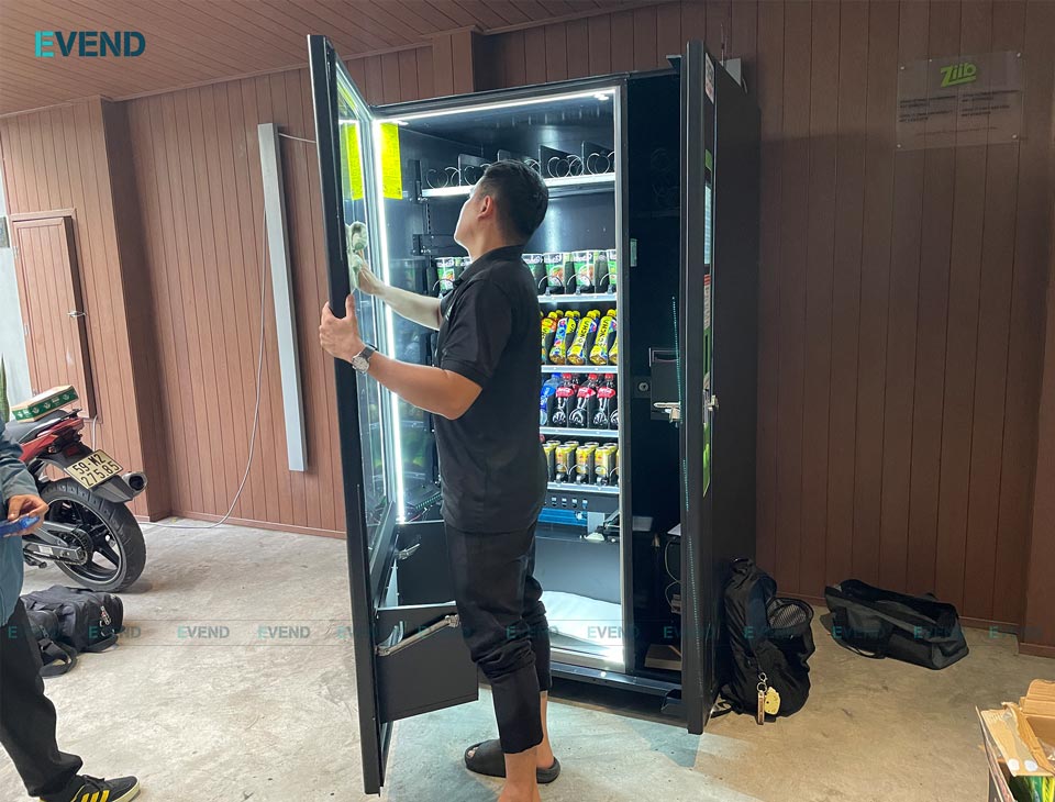 EVEND lắp đặt và vận hành khi hợp tác chia sẻ doanh thu máy bán hàng tự động