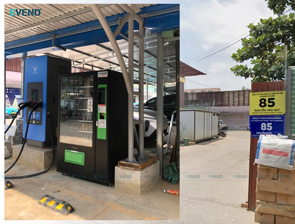 Máy bán hàng tự động EVEND tại Trạm Sạc VinFast Công ty Vision Energy Q7